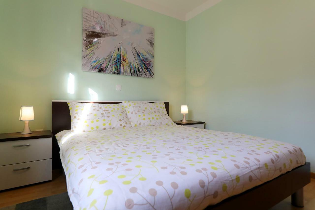 Luxury Villa Nada With Pool Petrcane Luaran gambar