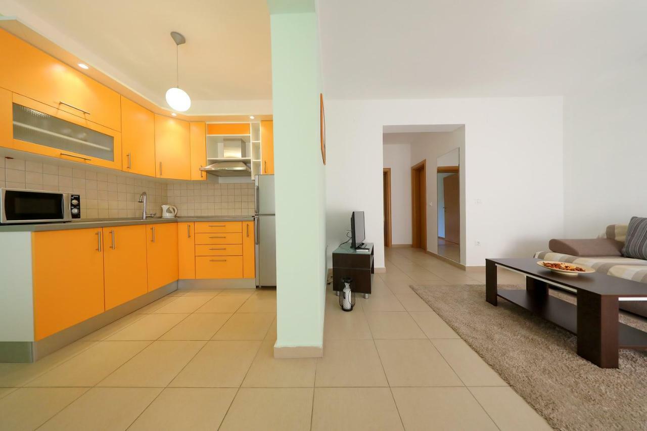Luxury Villa Nada With Pool Petrcane Luaran gambar