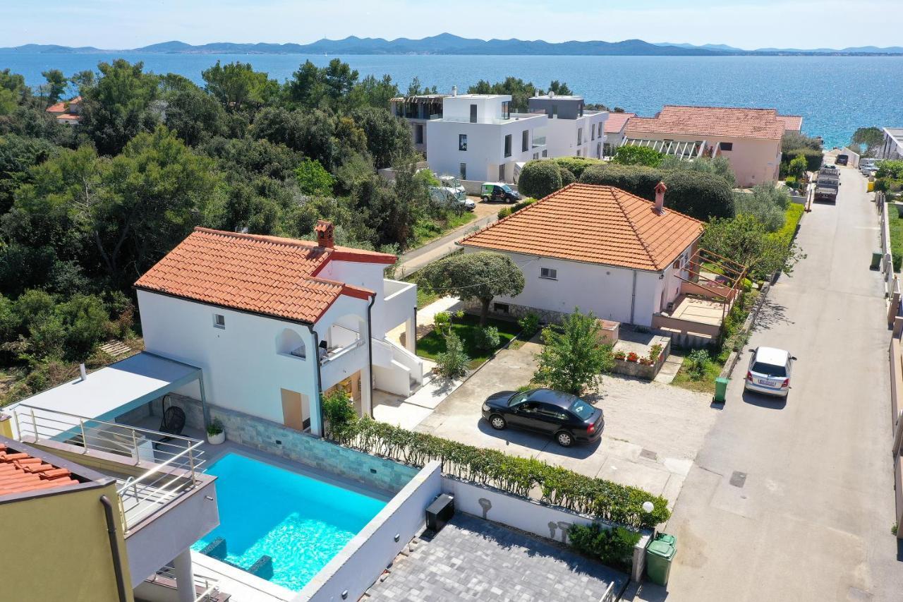 Luxury Villa Nada With Pool Petrcane Luaran gambar